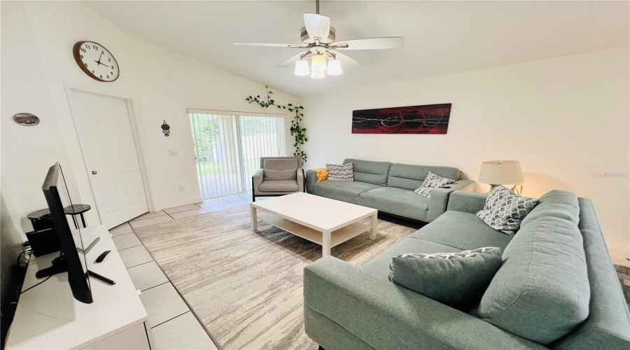 Orange City, Florida 32763, 4 Bedroom Bedrooms, ,2 Bathroombathrooms,Residential,For Sale,Stags Leap,0,Mfro6412399