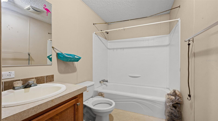 Starke, Florida 32091, 3 Bedroom Bedrooms, ,2 Bathroombathrooms,Residential,For Sale,State Road 100,0,Mfrgc542376