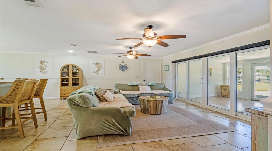 Ormond Beach, Florida 32174, 3 Bedroom Bedrooms, ,2 Bathroombathrooms,Residential,For Sale,Shockney,0,Mfrv4950409