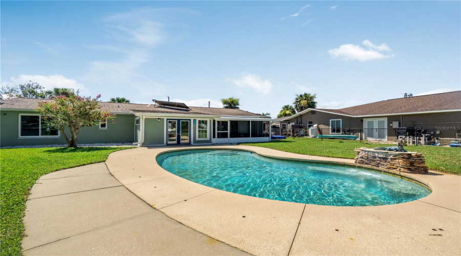 Ormond Beach, Florida 32174, 3 Bedroom Bedrooms, ,2 Bathroombathrooms,Residential,For Sale,Shockney,0,Mfrv4950409