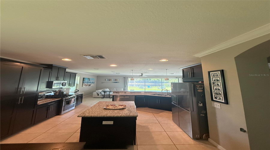 Sarasota, Florida 34238, 4 Bedroom Bedrooms, ,3 Bathroombathrooms,Residential,For Sale,Anise,0,Mfro6434460