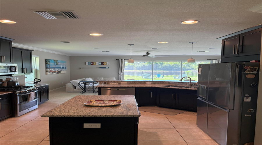 Sarasota, Florida 34238, 4 Bedroom Bedrooms, ,3 Bathroombathrooms,Residential,For Sale,Anise,0,Mfro6434460