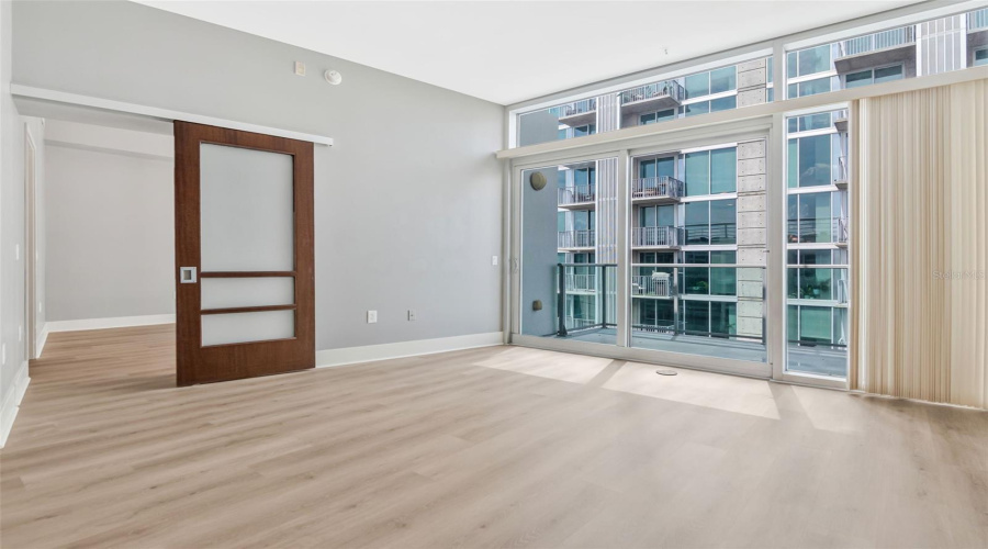 Tampa, Florida 33602, 2 Bedroom Bedrooms, ,2 Bathroombathrooms,Residential,For Sale,12Th,0,Mfrtb8536078