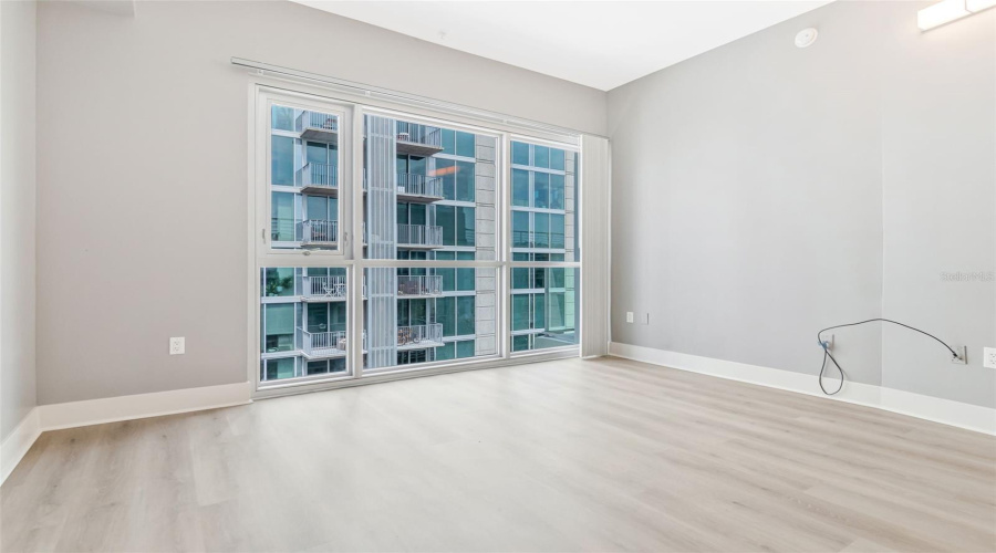 Tampa, Florida 33602, 2 Bedroom Bedrooms, ,2 Bathroombathrooms,Residential,For Sale,12Th,0,Mfrtb8536078