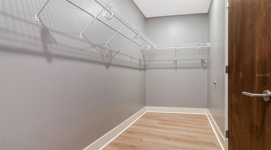 Tampa, Florida 33602, 2 Bedroom Bedrooms, ,2 Bathroombathrooms,Residential,For Sale,12Th,0,Mfrtb8536078
