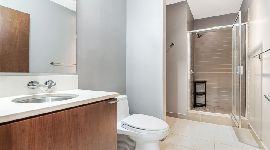 Tampa, Florida 33602, 2 Bedroom Bedrooms, ,2 Bathroombathrooms,Residential,For Sale,12Th,0,Mfrtb8536078