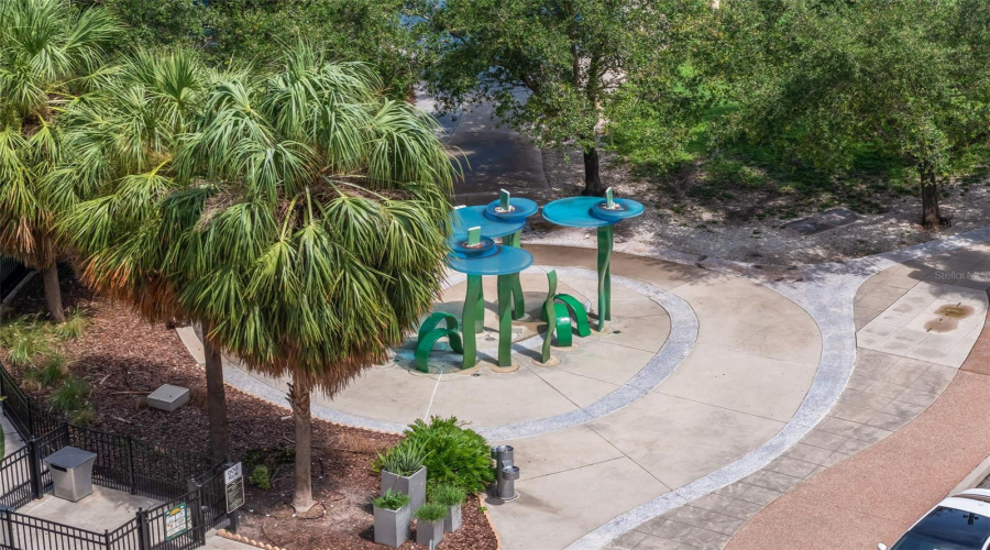 Tampa, Florida 33602, 2 Bedroom Bedrooms, ,2 Bathroombathrooms,Residential,For Sale,12Th,0,Mfrtb8536078