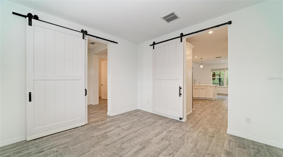 Palmetto, Florida 34221, 4 Bedroom Bedrooms, ,3 Bathroombathrooms,Residential,For Sale,Laurelcrest,0,Mfra4704048