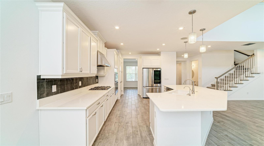 Palmetto, Florida 34221, 4 Bedroom Bedrooms, ,3 Bathroombathrooms,Residential,For Sale,Laurelcrest,0,Mfra4704048