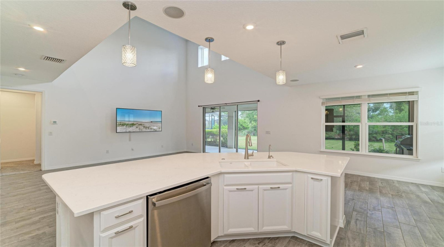 Palmetto, Florida 34221, 4 Bedroom Bedrooms, ,3 Bathroombathrooms,Residential,For Sale,Laurelcrest,0,Mfra4704048