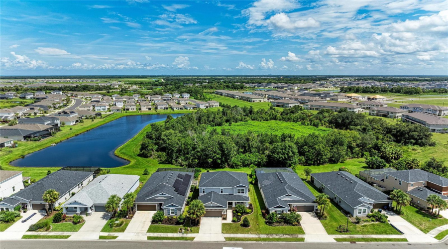 Palmetto, Florida 34221, 4 Bedroom Bedrooms, ,3 Bathroombathrooms,Residential,For Sale,Laurelcrest,0,Mfra4704048