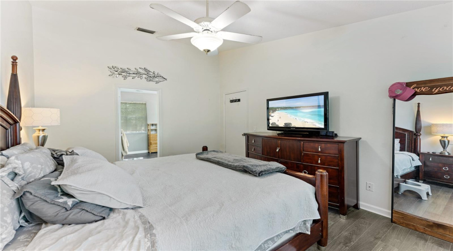 Tampa, Florida 33647, 3 Bedroom Bedrooms, ,2 Bathroombathrooms,Residential,For Sale,Fox Hollow,0,Mfrtb8497890