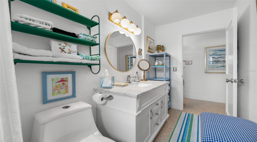 St Petersburg, Florida 33707, 2 Bedroom Bedrooms, ,2 Bathroombathrooms,Residential,For Sale,79Th,0,Mfrtb8541740