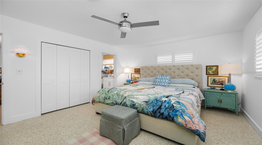 St Petersburg, Florida 33707, 2 Bedroom Bedrooms, ,2 Bathroombathrooms,Residential,For Sale,79Th,0,Mfrtb8541740