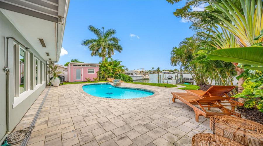 St Petersburg, Florida 33707, 2 Bedroom Bedrooms, ,2 Bathroombathrooms,Residential,For Sale,79Th,0,Mfrtb8541740