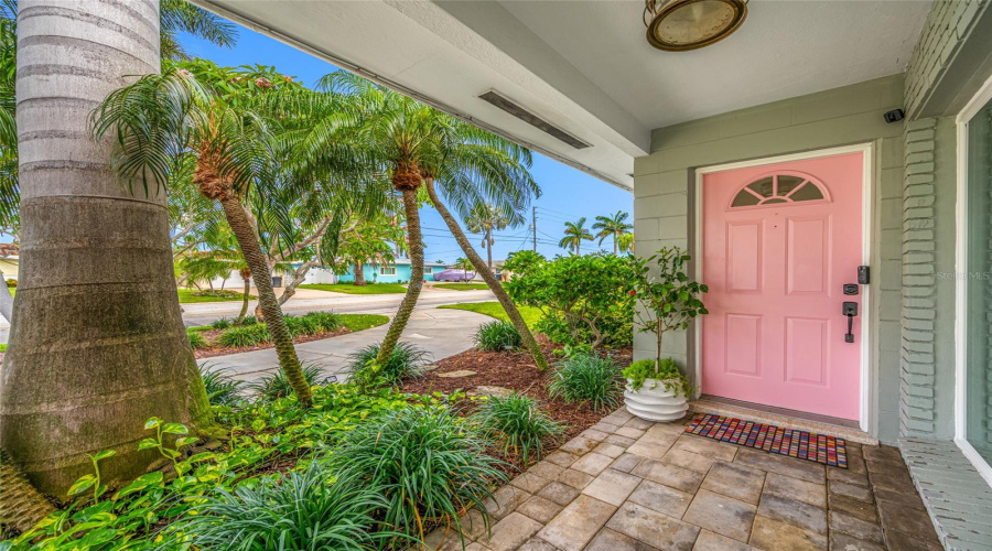 St Petersburg, Florida 33707, 2 Bedroom Bedrooms, ,2 Bathroombathrooms,Residential,For Sale,79Th,0,Mfrtb8541740