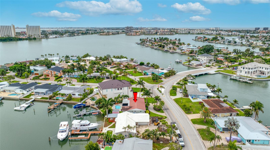 St Petersburg, Florida 33707, 2 Bedroom Bedrooms, ,2 Bathroombathrooms,Residential,For Sale,79Th,0,Mfrtb8541740
