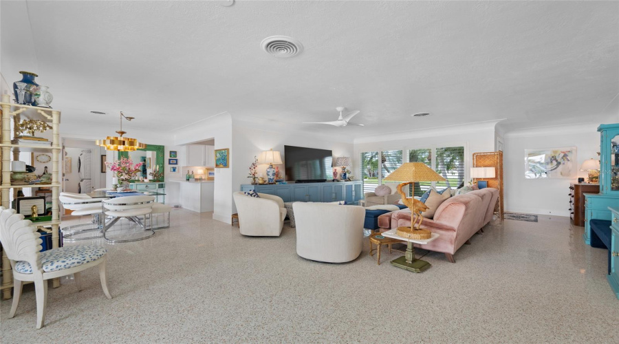 St Petersburg, Florida 33707, 2 Bedroom Bedrooms, ,2 Bathroombathrooms,Residential,For Sale,79Th,0,Mfrtb8541740