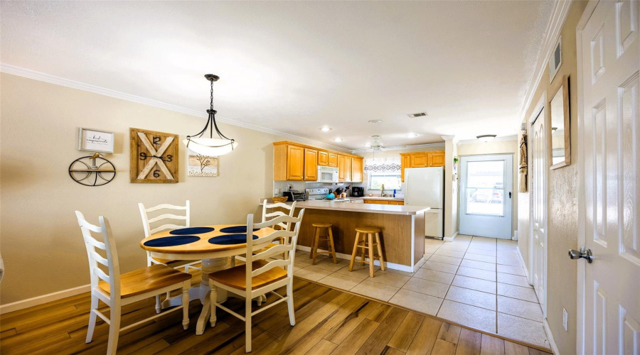 Fort Myers, Florida 33919, 2 Bedroom Bedrooms, ,1 Bathroombathrooms,Residential,For Sale,Winkler,0,Mfrc7517208
