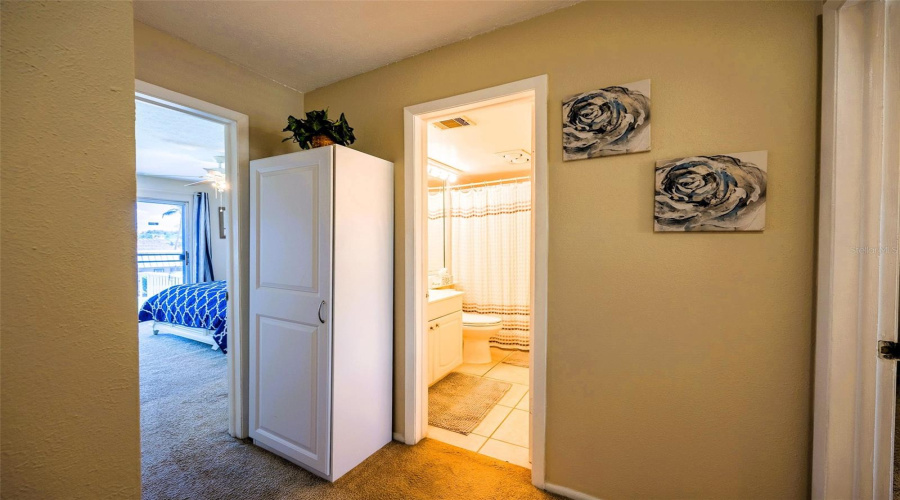 Fort Myers, Florida 33919, 2 Bedroom Bedrooms, ,1 Bathroombathrooms,Residential,For Sale,Winkler,0,Mfrc7517208