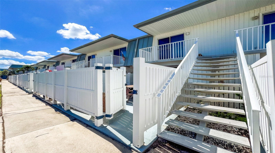 Fort Myers, Florida 33919, 2 Bedroom Bedrooms, ,1 Bathroombathrooms,Residential,For Sale,Winkler,0,Mfrc7517208