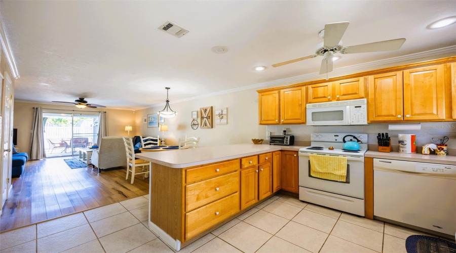 Fort Myers, Florida 33919, 2 Bedroom Bedrooms, ,1 Bathroombathrooms,Residential,For Sale,Winkler,0,Mfrc7517208