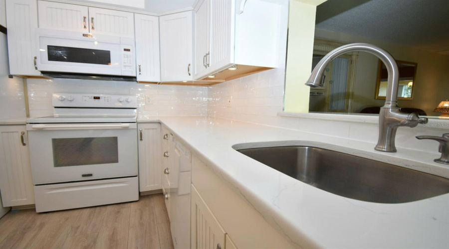 Dunedin, Florida 34698, 2 Bedroom Bedrooms, ,2 Bathroombathrooms,Residential,For Sale,Virginia,0,Mfrtb8430566