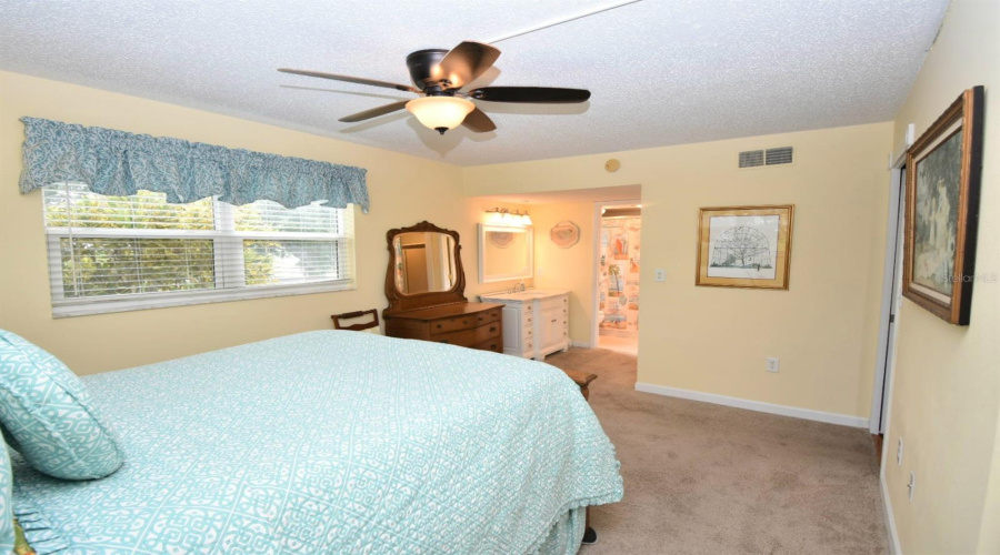 Dunedin, Florida 34698, 2 Bedroom Bedrooms, ,2 Bathroombathrooms,Residential,For Sale,Virginia,0,Mfrtb8430566