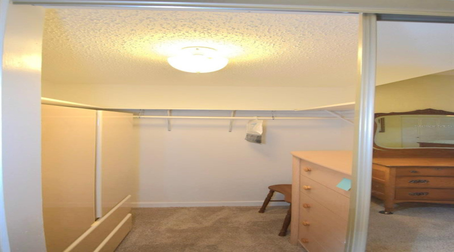 Dunedin, Florida 34698, 2 Bedroom Bedrooms, ,2 Bathroombathrooms,Residential,For Sale,Virginia,0,Mfrtb8430566