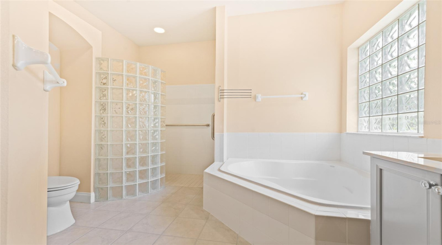 Primary Ensuite Bathroom