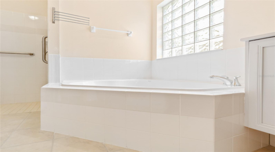 Primary Ensuite Bathroom