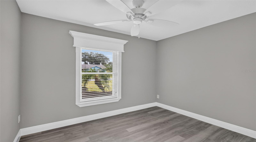 Lady Lake, Florida 32159, 3 Bedroom Bedrooms, ,1 Bathroombathrooms,Residential,For Sale,Padgett,0,Mfrg5116612