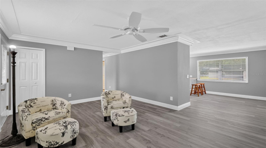 Lady Lake, Florida 32159, 3 Bedroom Bedrooms, ,1 Bathroombathrooms,Residential,For Sale,Padgett,0,Mfrg5116612