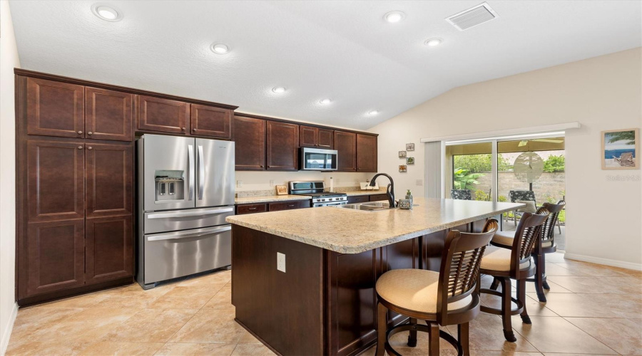 The Villages, Florida 32163, 3 Bedroom Bedrooms, ,3 Bathroombathrooms,Residential,For Sale,Delphina,0,Mfrg5115574