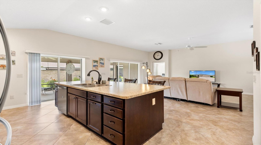 The Villages, Florida 32163, 3 Bedroom Bedrooms, ,3 Bathroombathrooms,Residential,For Sale,Delphina,0,Mfrg5115574