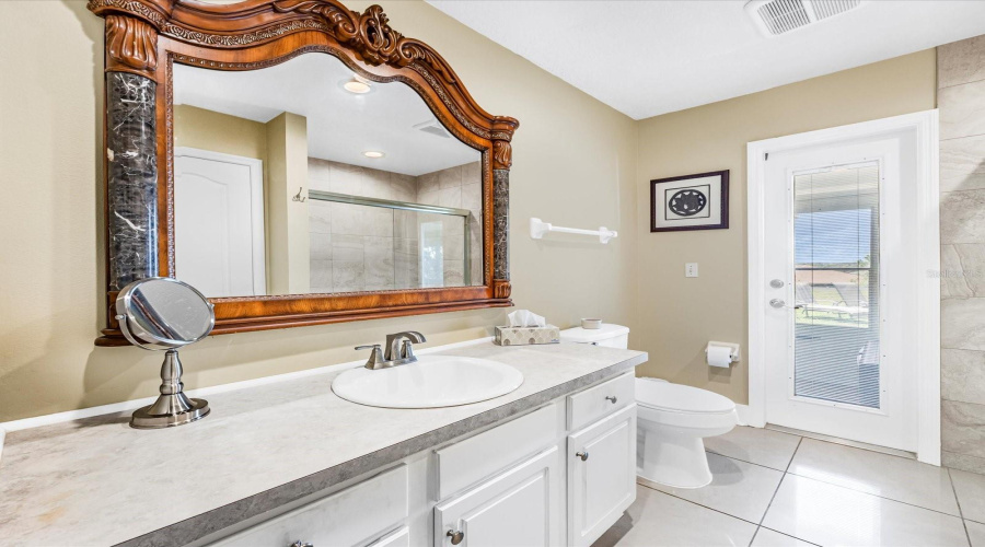 Second Bath With Access To Backyard