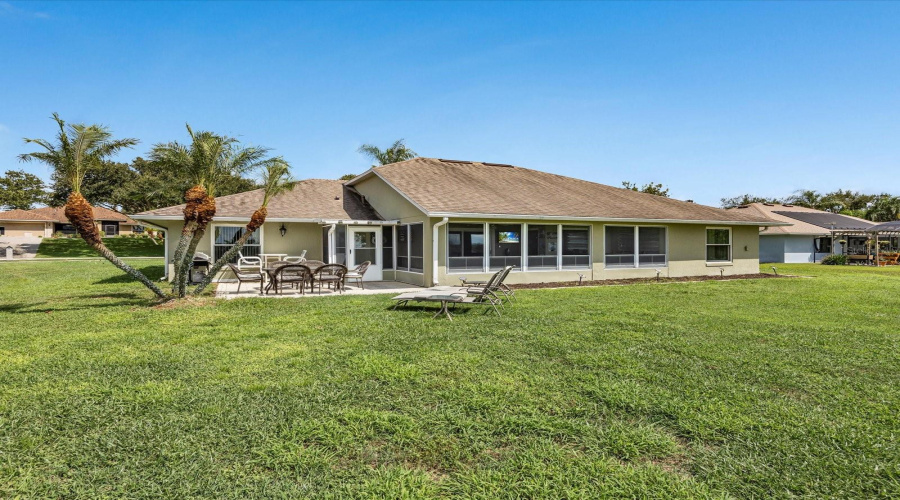 Outdoor Patio And Covered Lanai