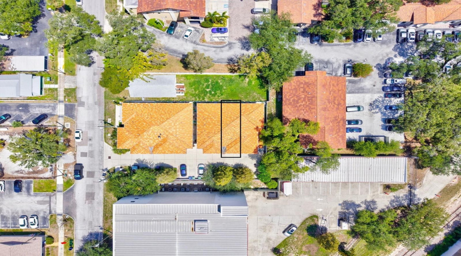 Tampa, Florida 33606, 2 Bedroom Bedrooms, ,2 Bathroombathrooms,Residential,For Sale,Dakota,0,Mfrn6145327