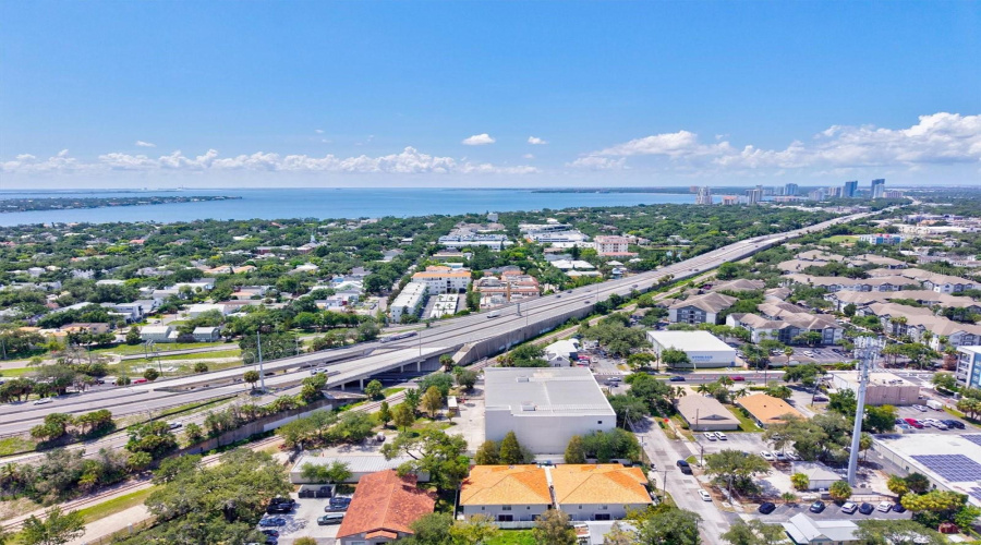 Tampa, Florida 33606, 2 Bedroom Bedrooms, ,2 Bathroombathrooms,Residential,For Sale,Dakota,0,Mfrn6145327