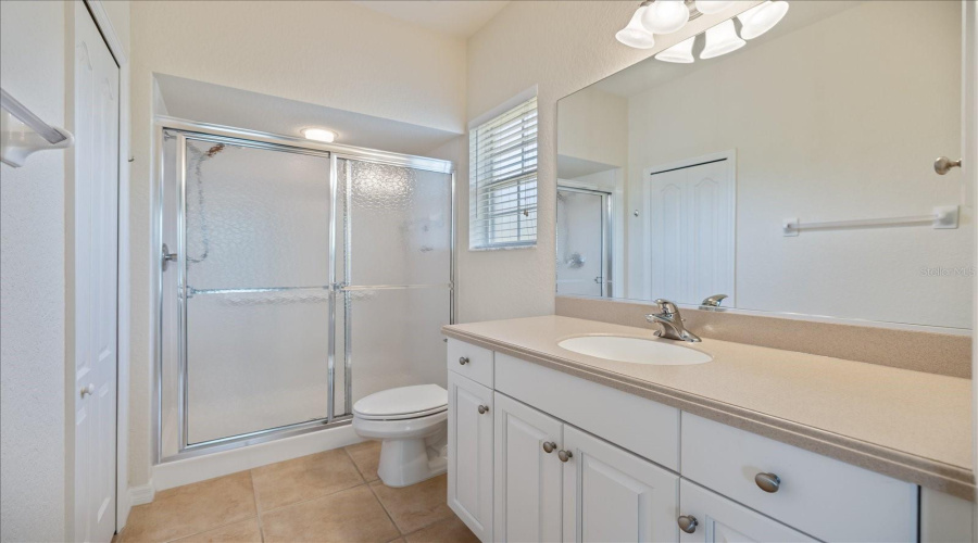 Venice, Florida 34285, 2 Bedroom Bedrooms, ,2 Bathroombathrooms,Residential,For Sale,Gardens Edge,0,Mfrn6143922