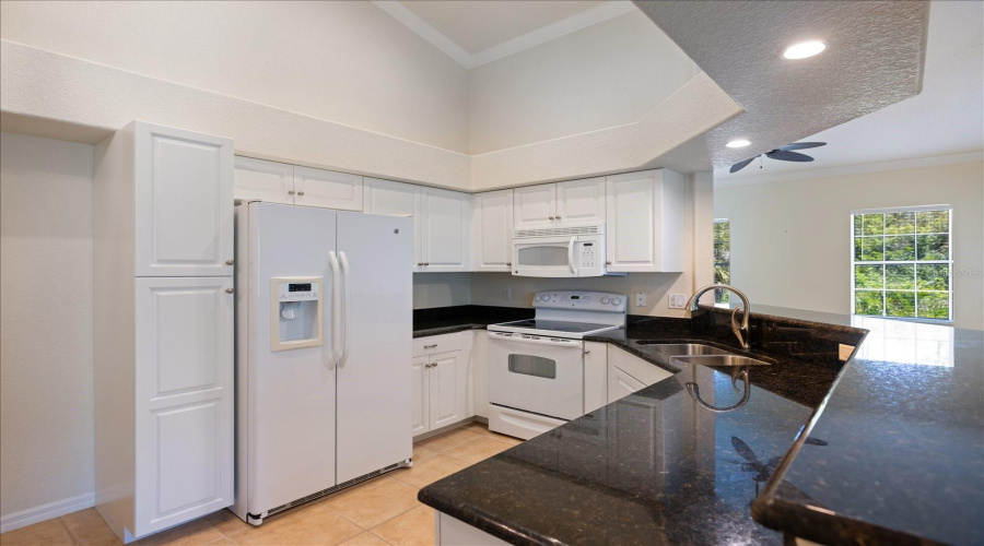 Venice, Florida 34285, 2 Bedroom Bedrooms, ,2 Bathroombathrooms,Residential,For Sale,Gardens Edge,0,Mfrn6143922
