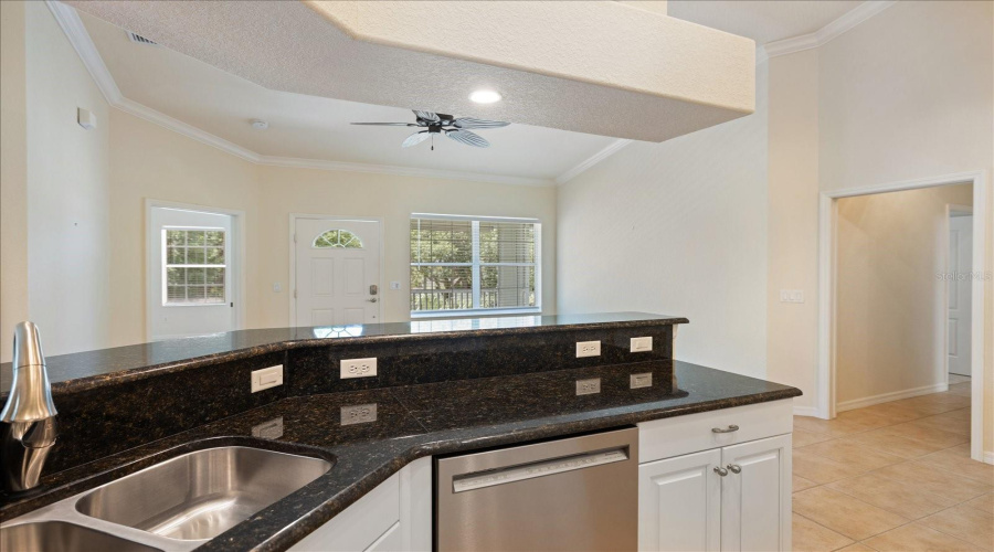 Venice, Florida 34285, 2 Bedroom Bedrooms, ,2 Bathroombathrooms,Residential,For Sale,Gardens Edge,0,Mfrn6143922