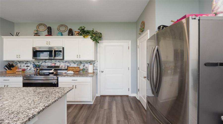 Parrish, Florida 34219, 3 Bedroom Bedrooms, ,2 Bathroombathrooms,Residential,For Sale,Waxwing Way,0,Mfra4702731