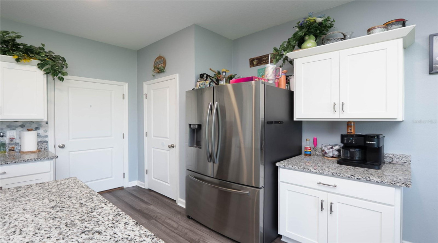 Parrish, Florida 34219, 3 Bedroom Bedrooms, ,2 Bathroombathrooms,Residential,For Sale,Waxwing Way,0,Mfra4702731