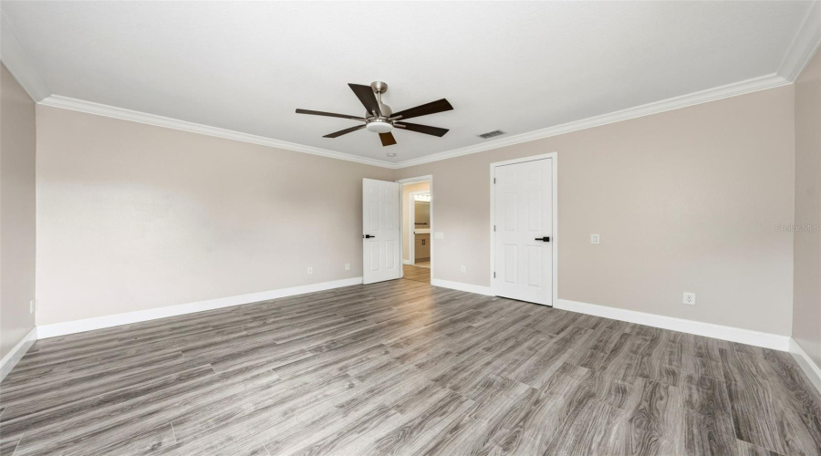 Windermere, Florida 34786, 5 Bedroom Bedrooms, ,3 Bathroombathrooms,Residential,For Sale,Ledgement,0,Mfro6409714