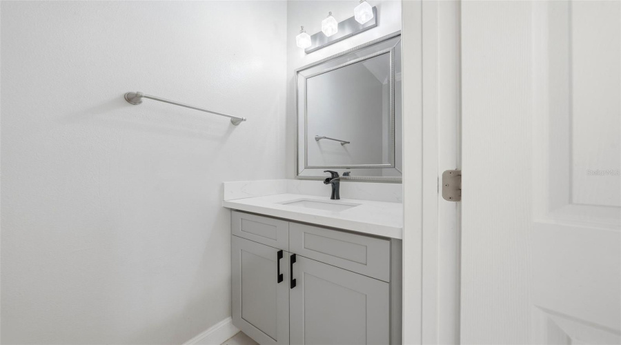 Windermere, Florida 34786, 5 Bedroom Bedrooms, ,3 Bathroombathrooms,Residential,For Sale,Ledgement,0,Mfro6409714