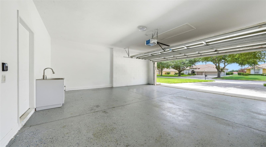 Windermere, Florida 34786, 5 Bedroom Bedrooms, ,3 Bathroombathrooms,Residential,For Sale,Ledgement,0,Mfro6409714