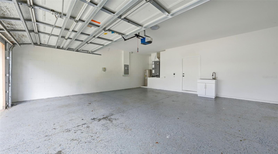 Windermere, Florida 34786, 5 Bedroom Bedrooms, ,3 Bathroombathrooms,Residential,For Sale,Ledgement,0,Mfro6409714