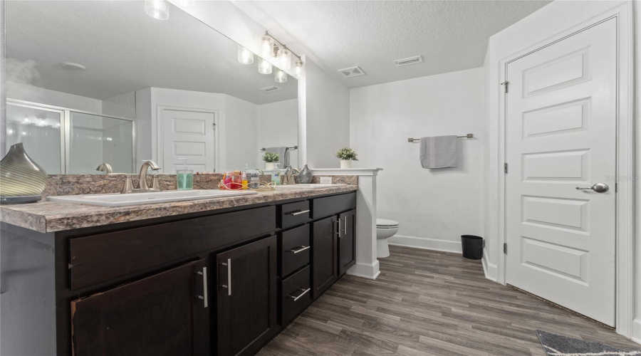 Kissimmee, Florida 34759, 4 Bedroom Bedrooms, ,2 Bathroombathrooms,Residential,For Sale,Elm,0,Mfrs5153090