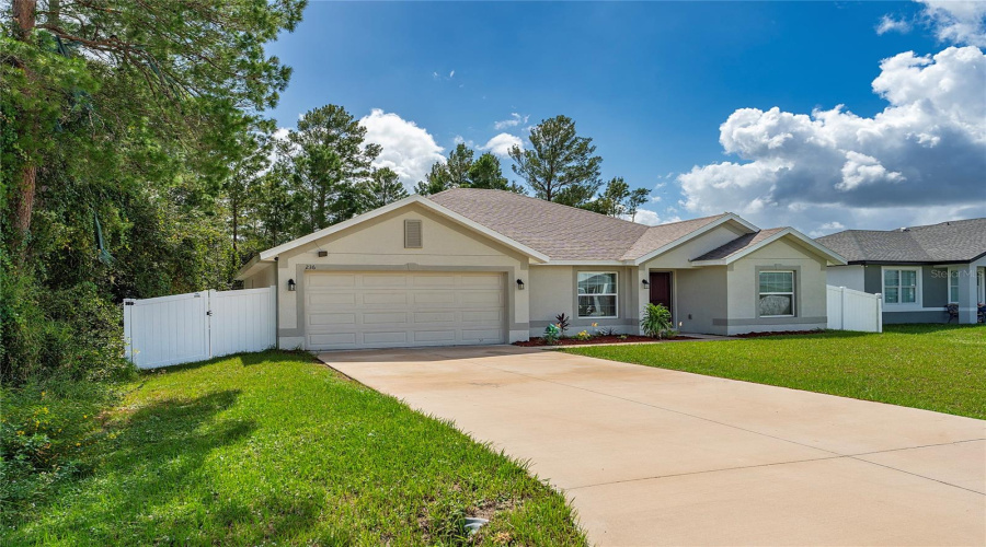 Kissimmee, Florida 34759, 4 Bedroom Bedrooms, ,2 Bathroombathrooms,Residential,For Sale,Elm,0,Mfrs5153090